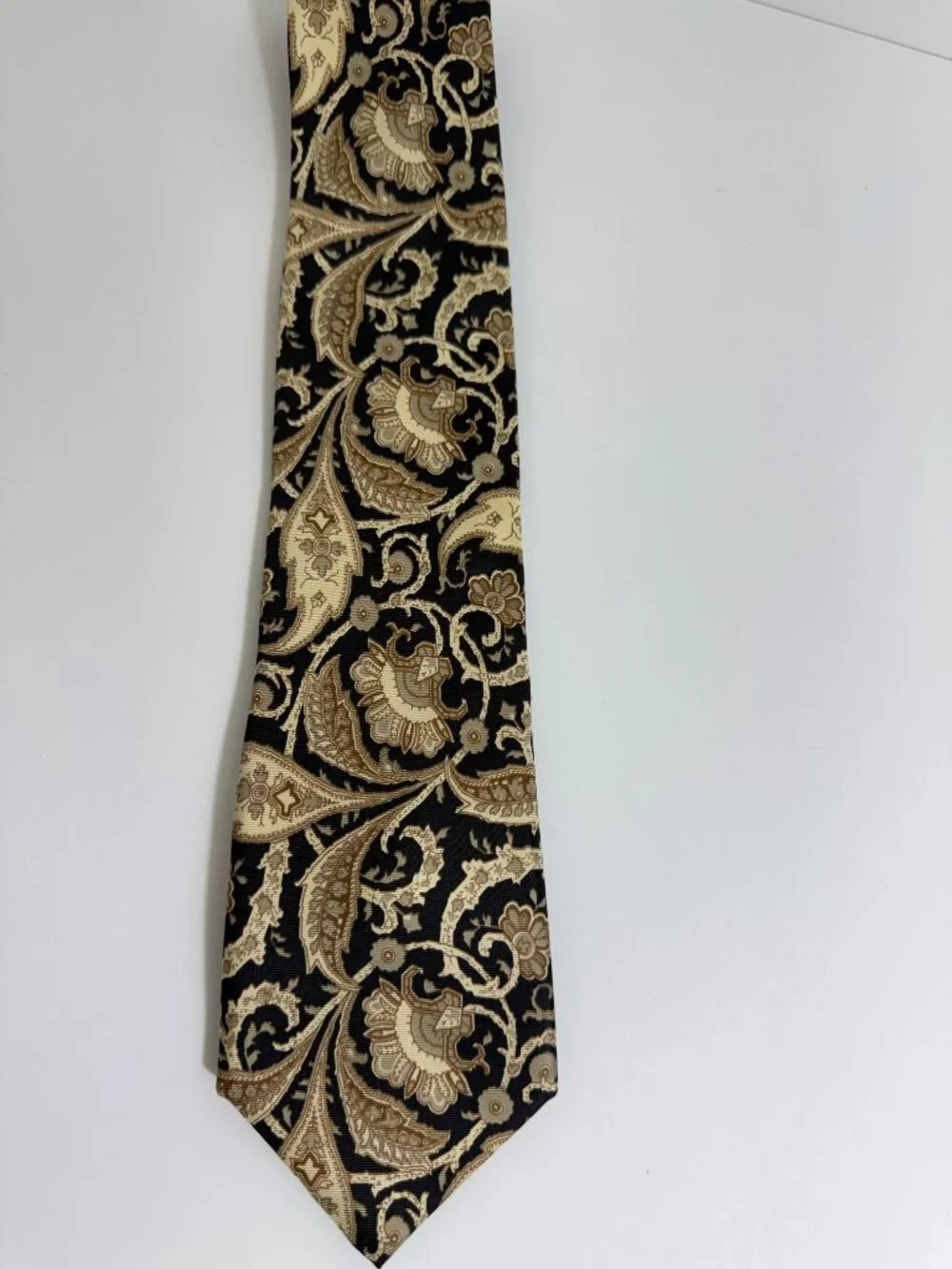 Vintage Kuppenheimer Tie Italian Silk Made USA Paisley Black Gold Tan Baroque